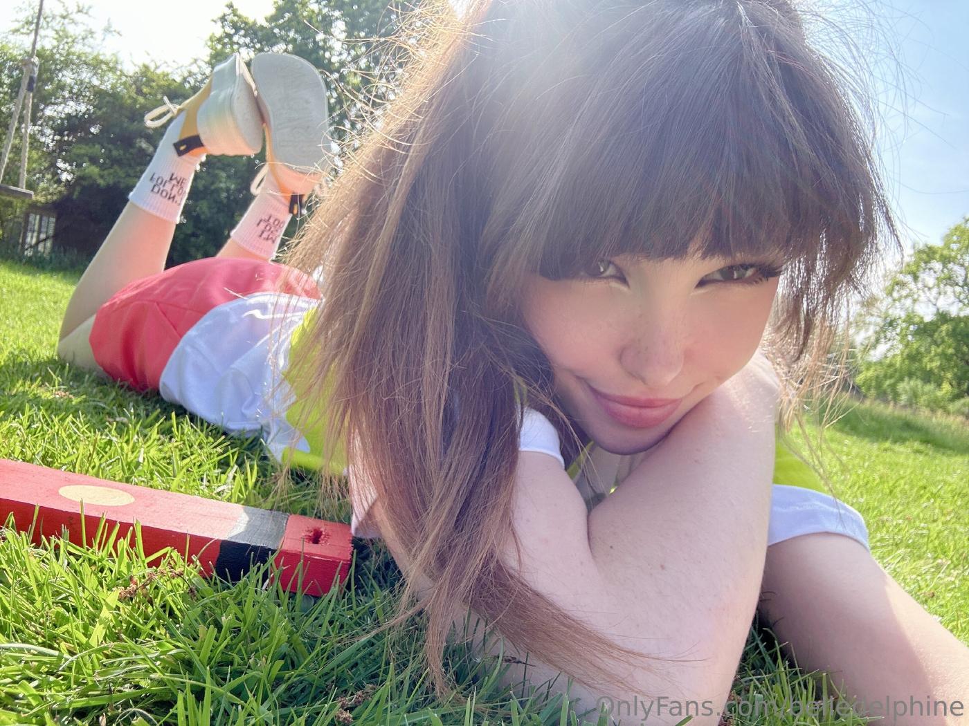 belle delphine chihiro cosplay outdoor onlyfans set leaked 31